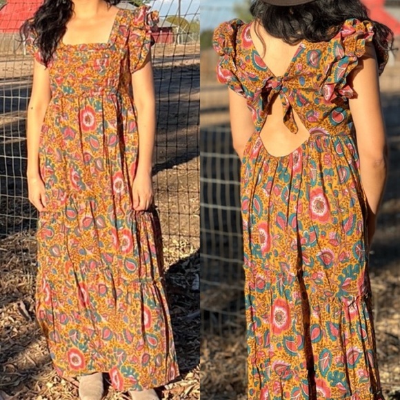 House of Harlow 1960 Dresses & Skirts - House of Harlow 1960 Jackie Mustard Floral Print Smocked Maxi Dress